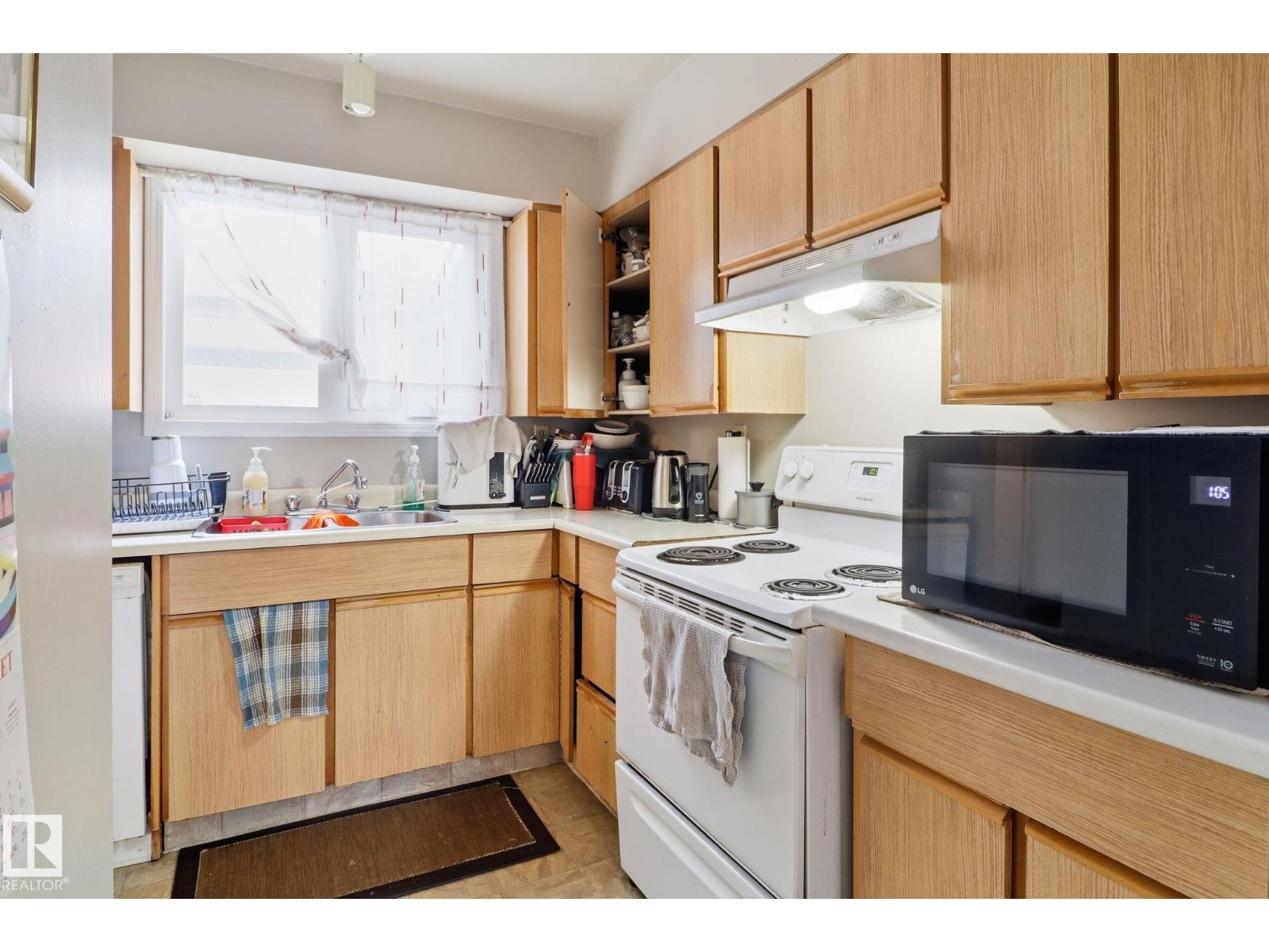 #53 1904 48 ST NW, Edmonton