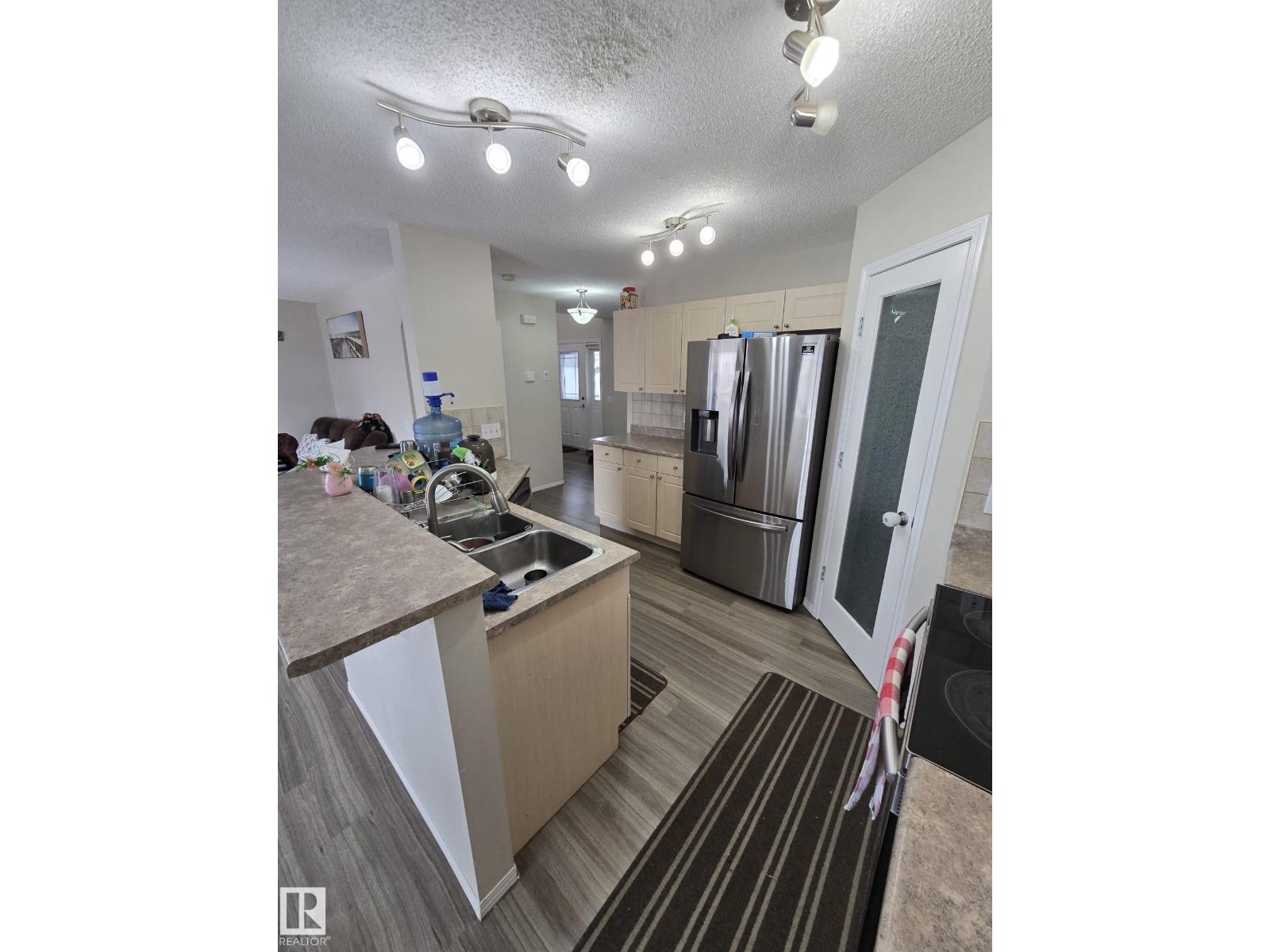 3311 21 ST NW, Edmonton