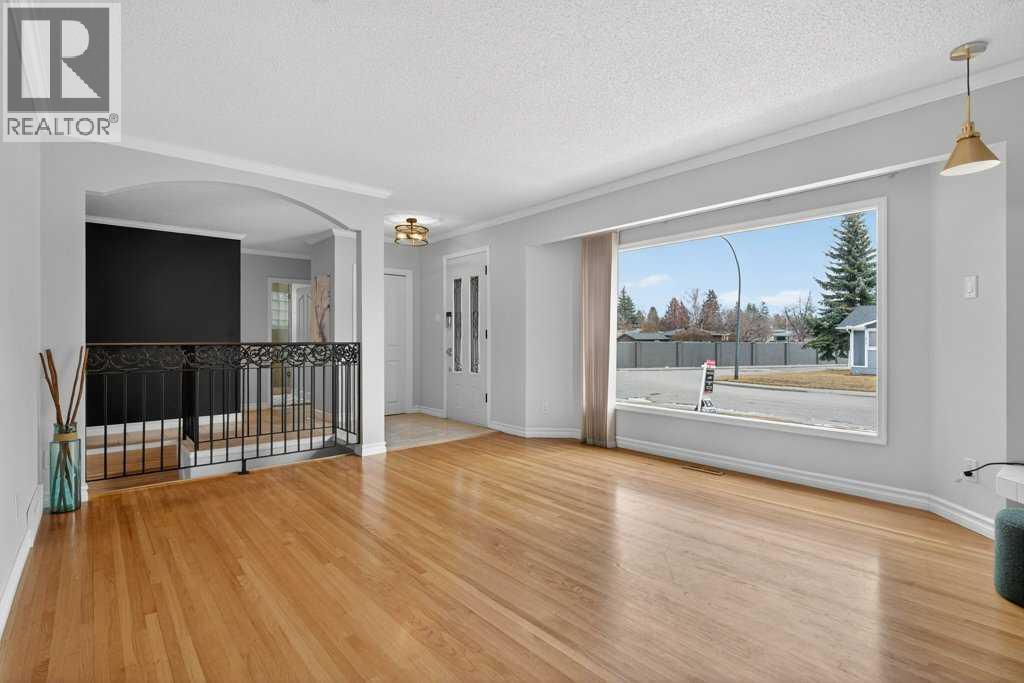 Single Family House Bungalow for Sale in  Woodland Crescent SE Willow Park Calgary 