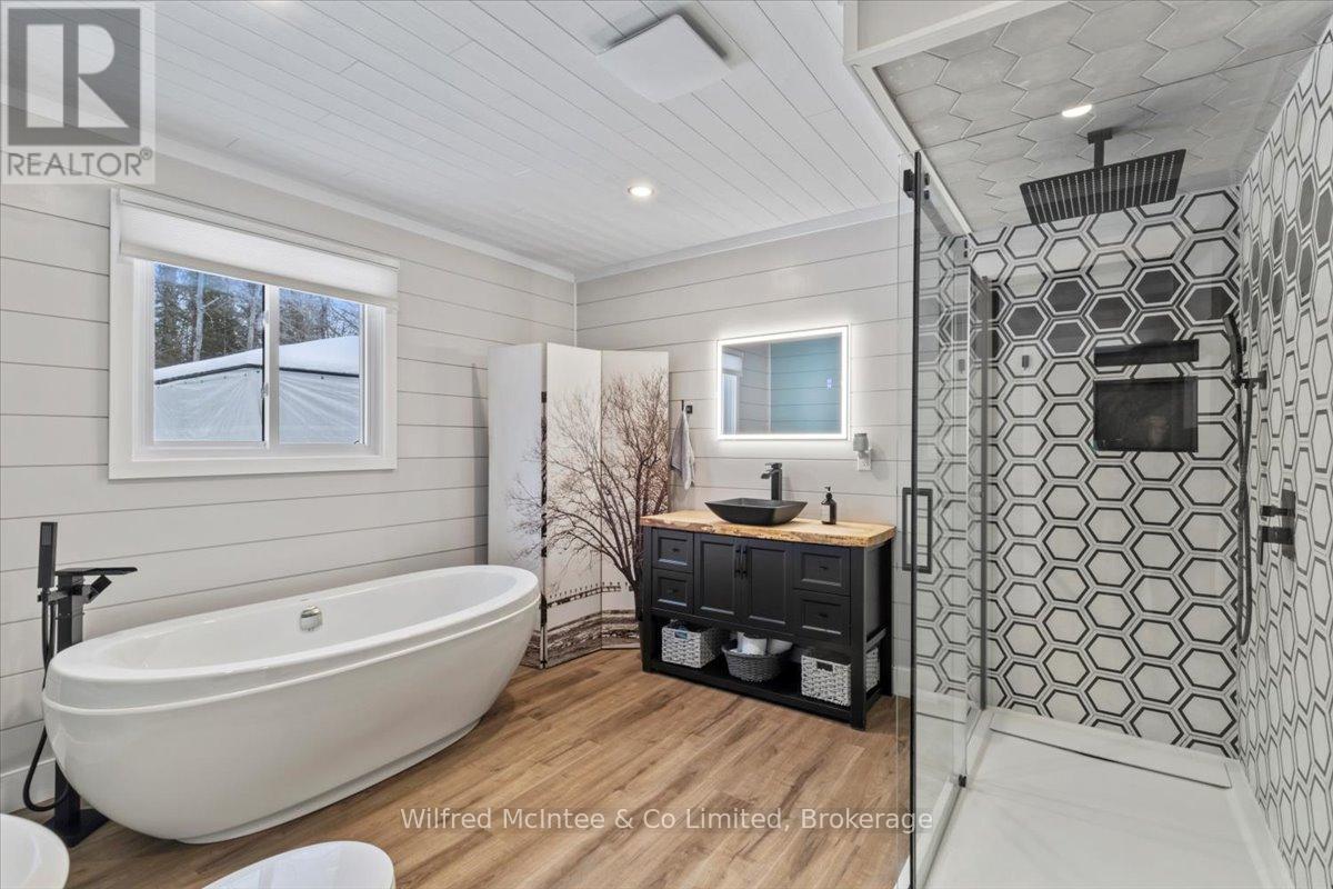 38 ALLISTER PLACE - 20