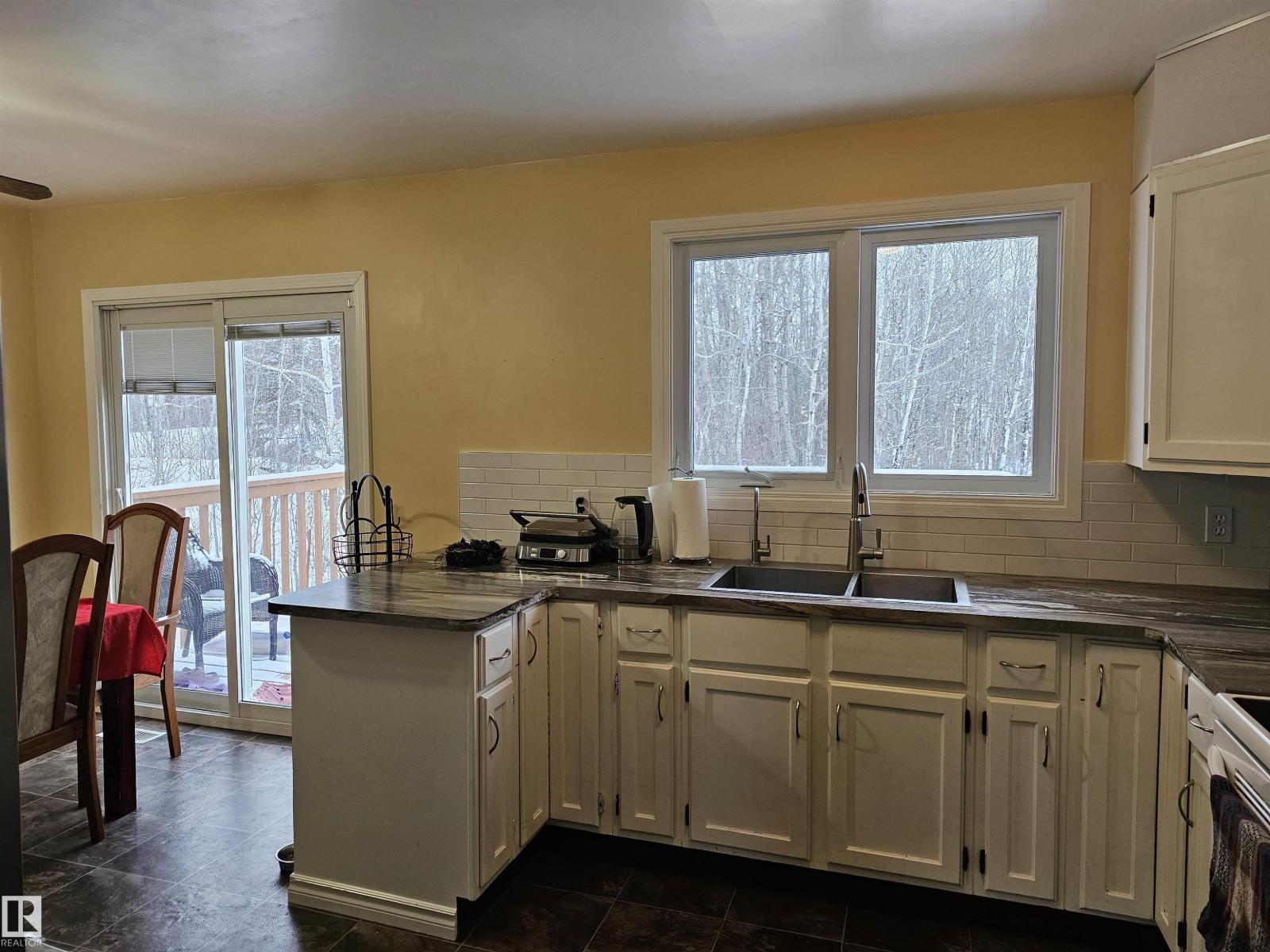 
          4 54227 RGE ROAD 41
            <br/>
            <span>Rural Lac Ste. Anne County</span>
            , 
            <span>AB</span>
             <span>T0E0A1</span>
         - Photo 31