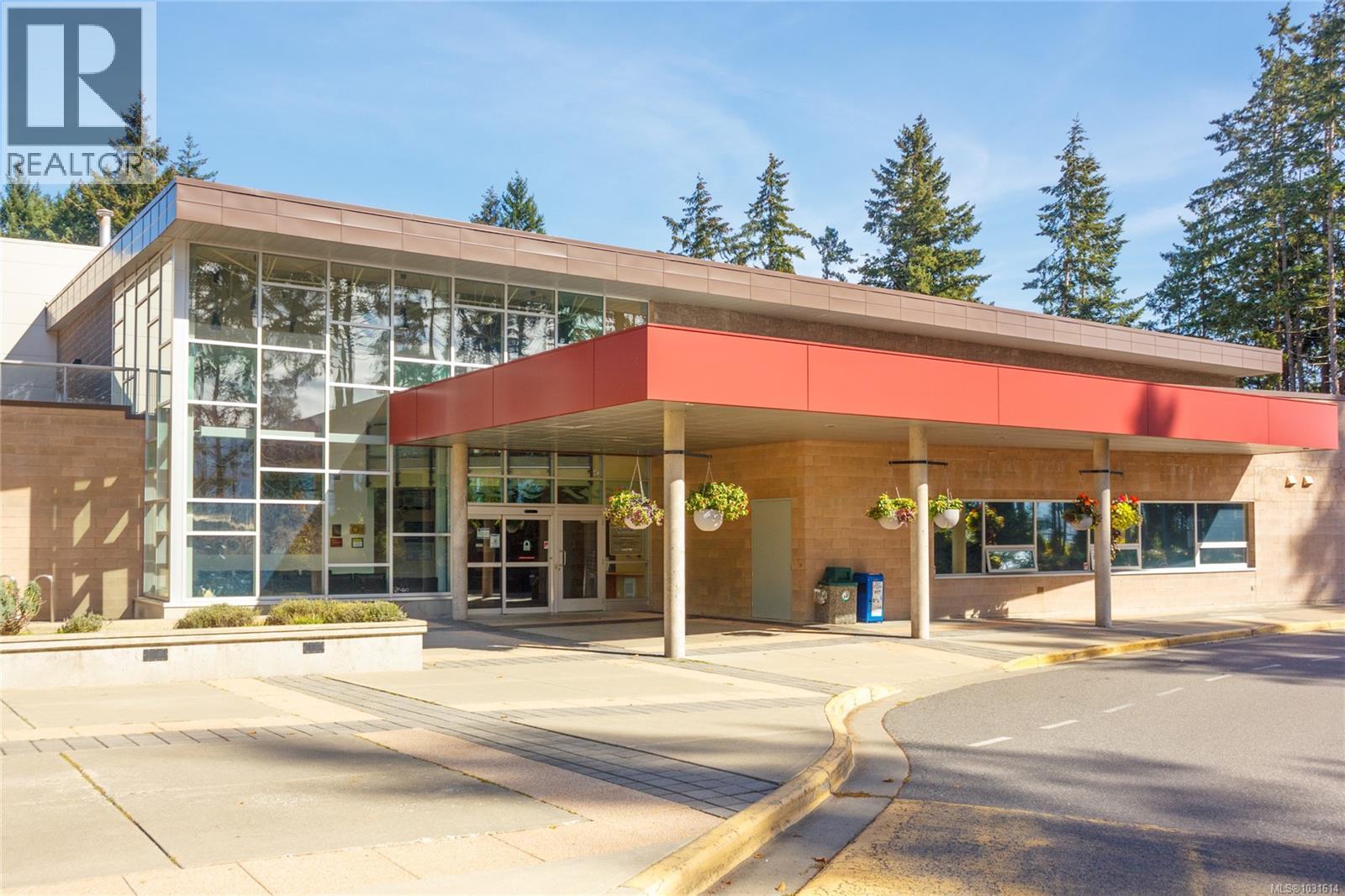 #16 4750 UPLANDS DR - 29