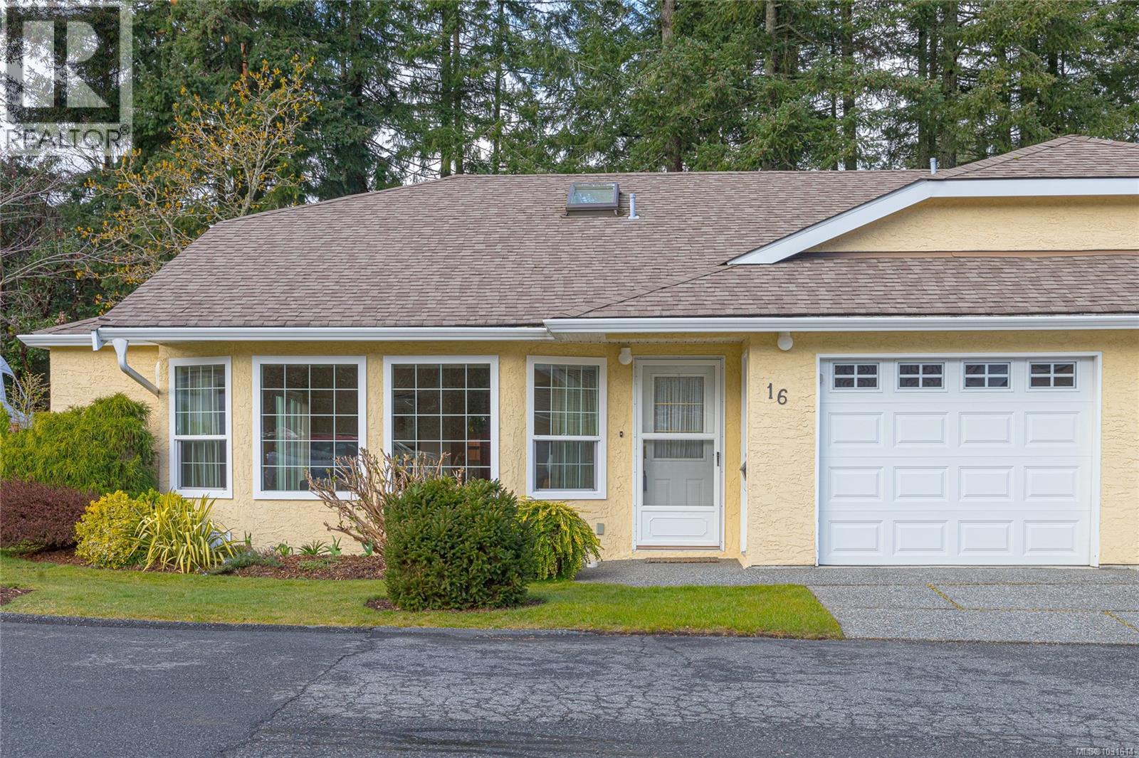 #16 4750 Uplands Dr - 1