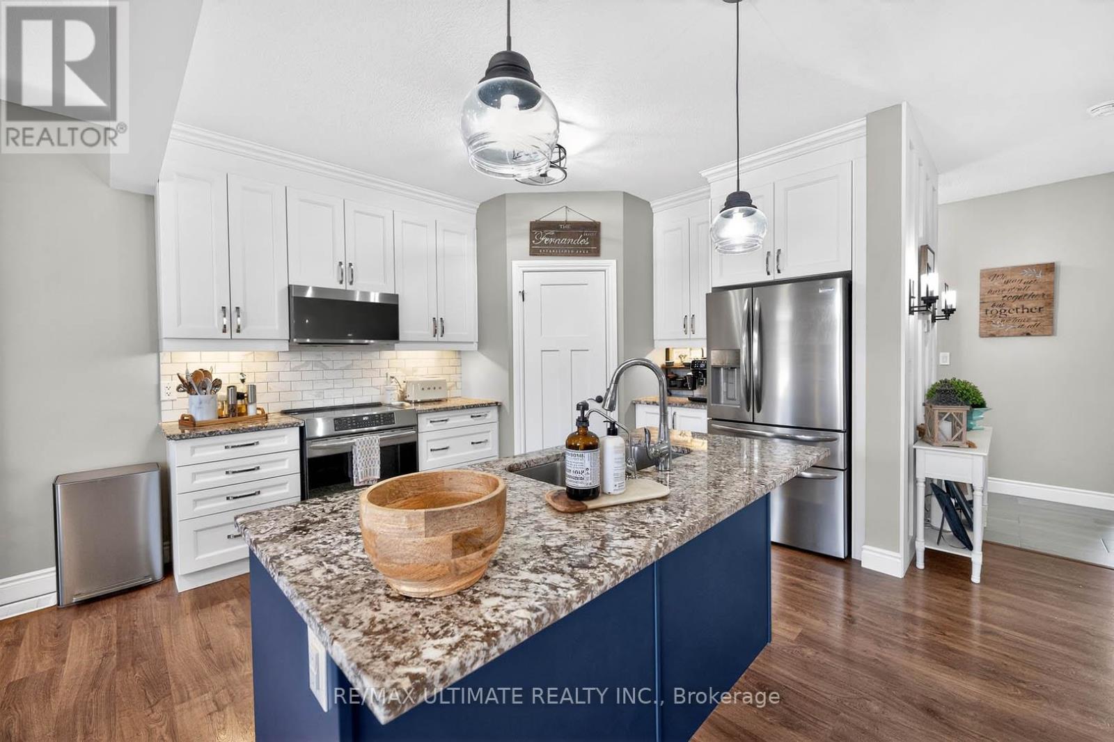 67 BEAUCHAMP DRIVE N - 21