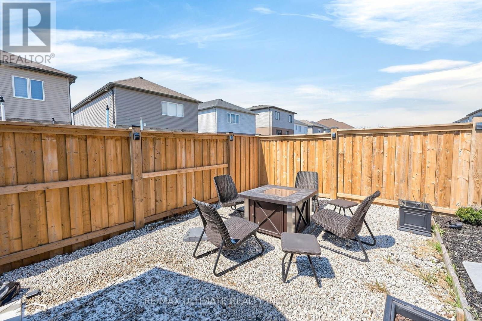 67 BEAUCHAMP DRIVE N - 45