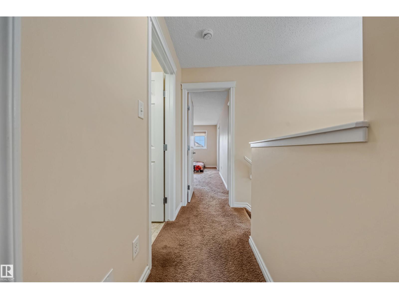 2314 22 AV NW, Edmonton