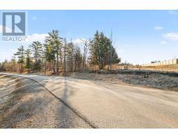 1041 Julia Court, Ottawa, ON K0A1T0 Photo 6