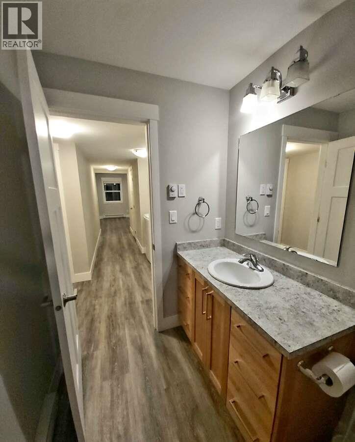 2081 14 AVENUE SE - 36