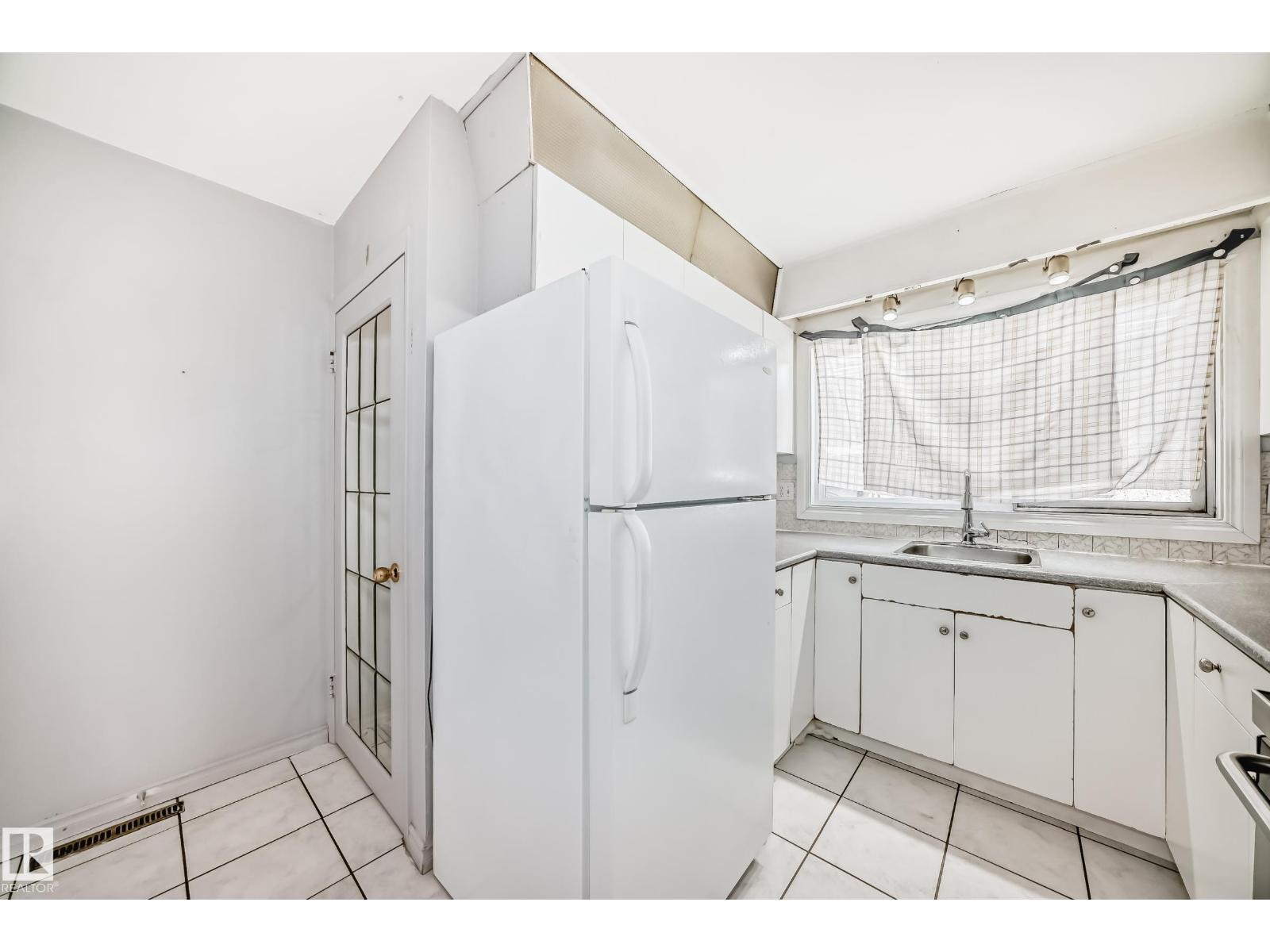 12411 126 ST NW NW, Edmonton