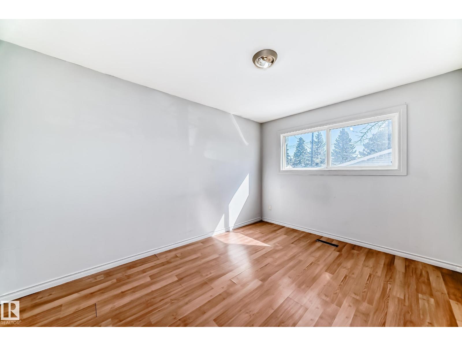 12411 126 ST NW NW, Edmonton