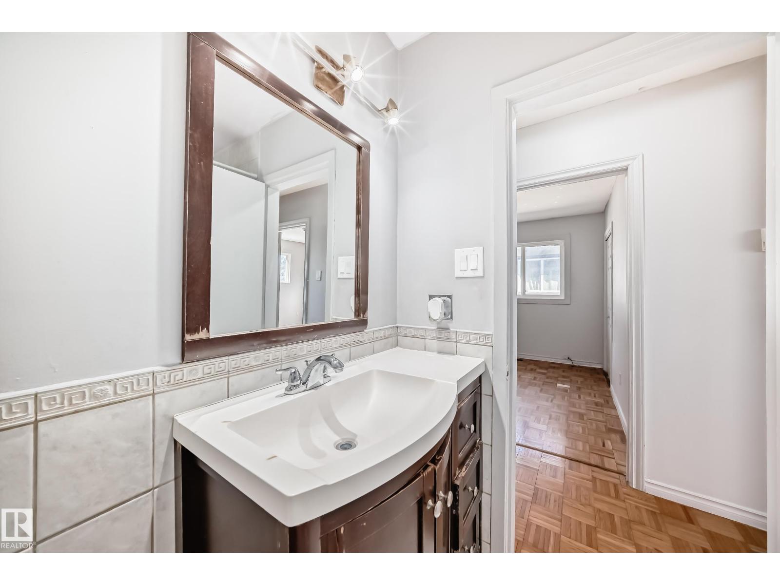 12411 126 ST NW NW, Edmonton