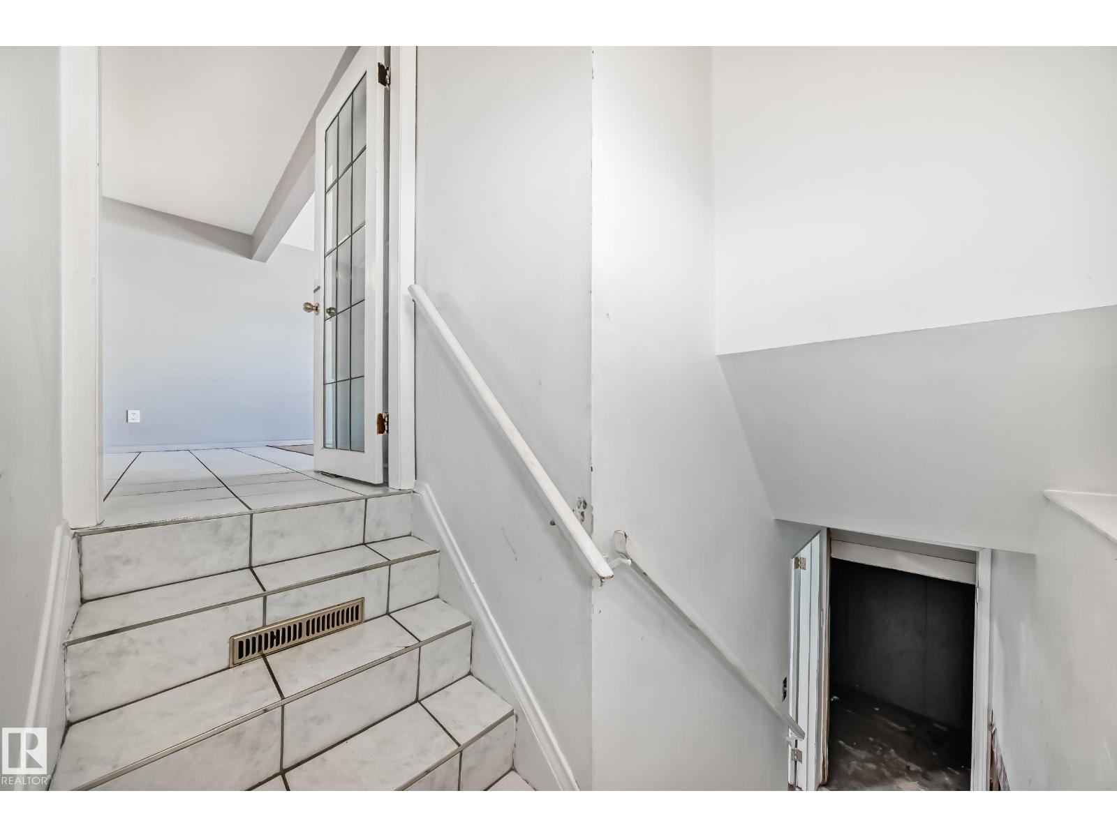 12411 126 ST NW NW, Edmonton