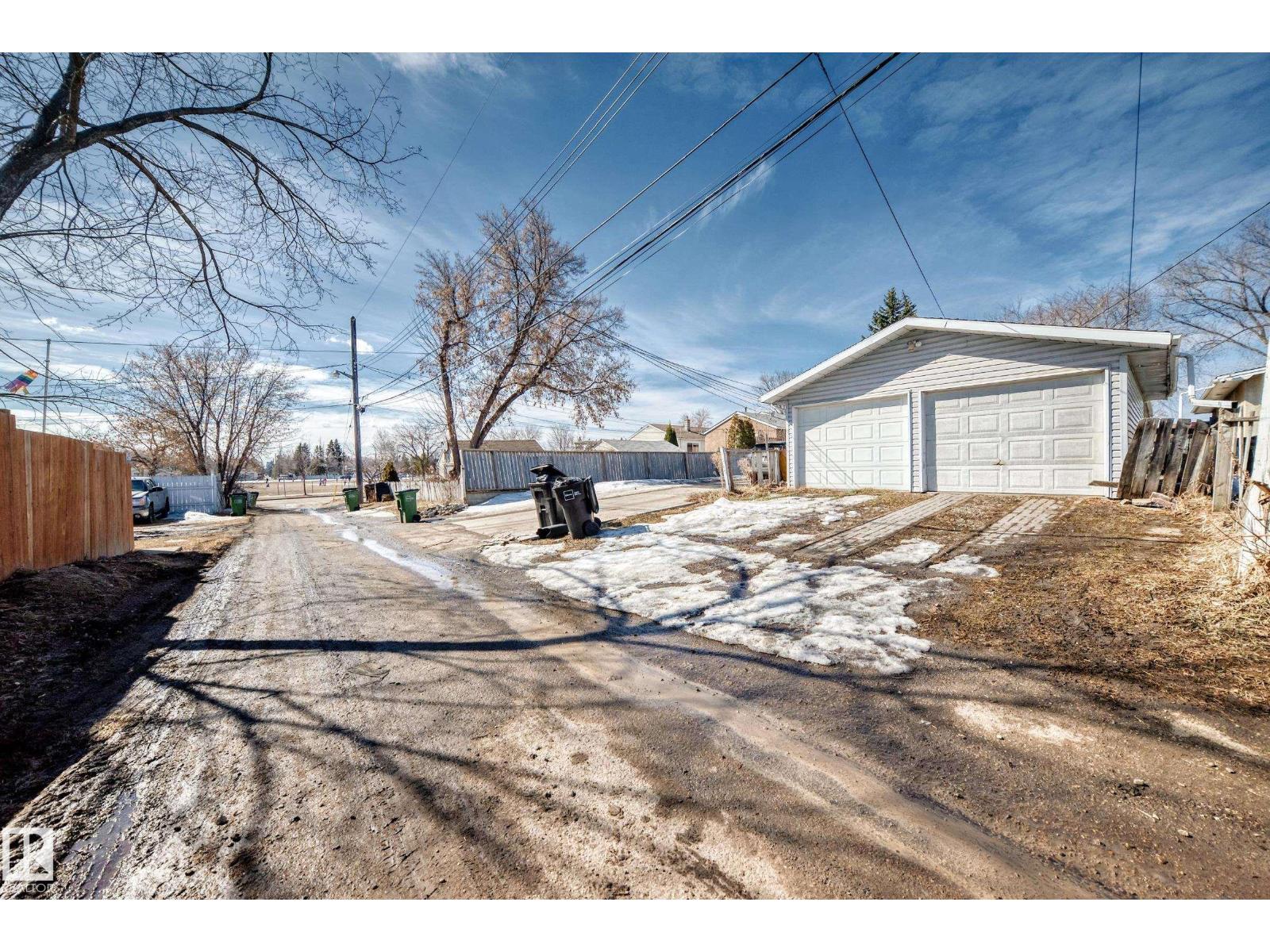 12411 126 ST NW NW, Edmonton