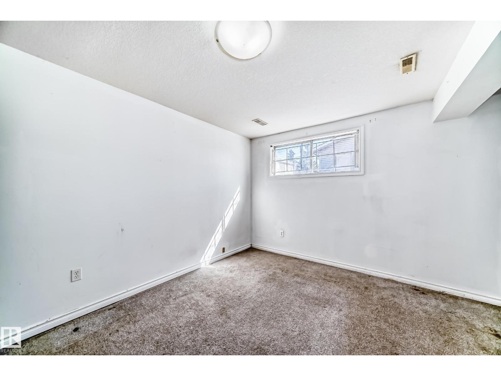 12411 126 ST NW NW, Edmonton