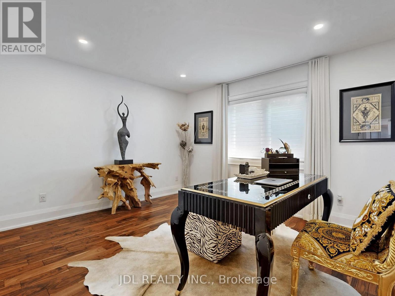 11 HEDGE ROAD - 16