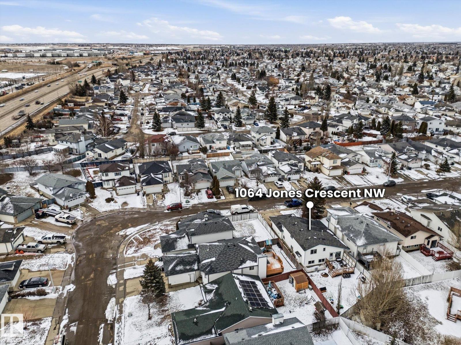 1064 JONES CR NW, Edmonton