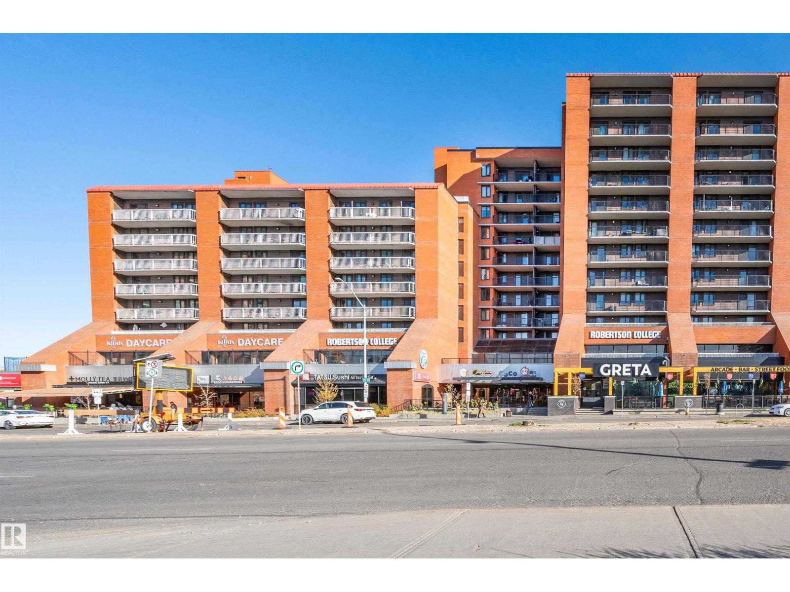 #802 10145 109 ST NW - 2