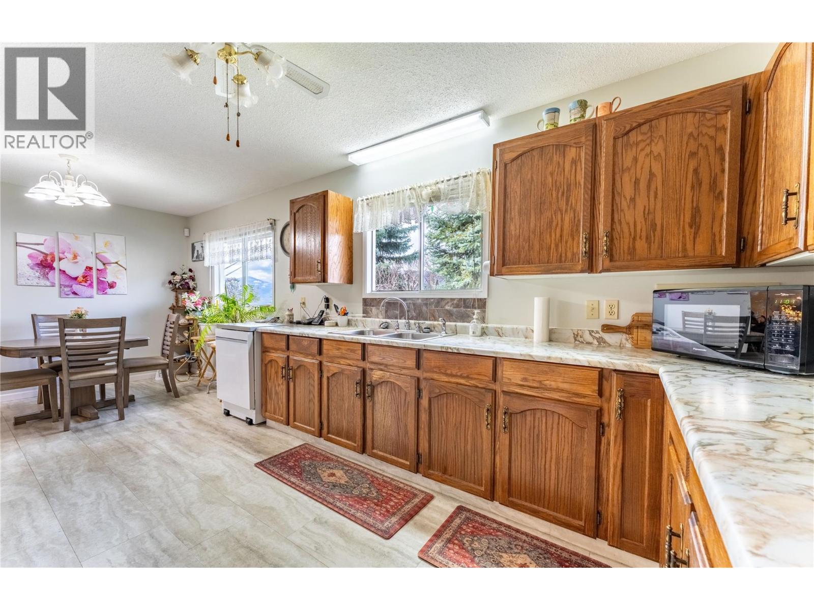 234 12TH AVENUE N - 4