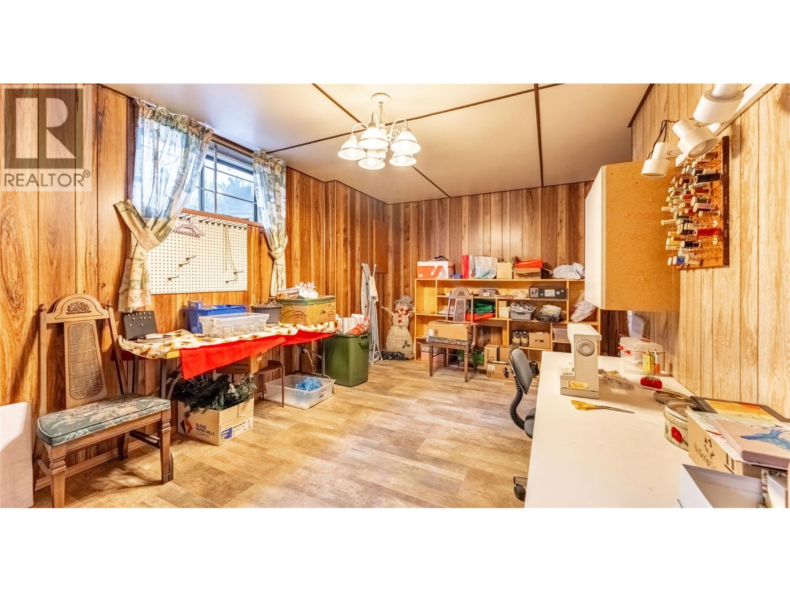 234 12TH AVENUE N - 25