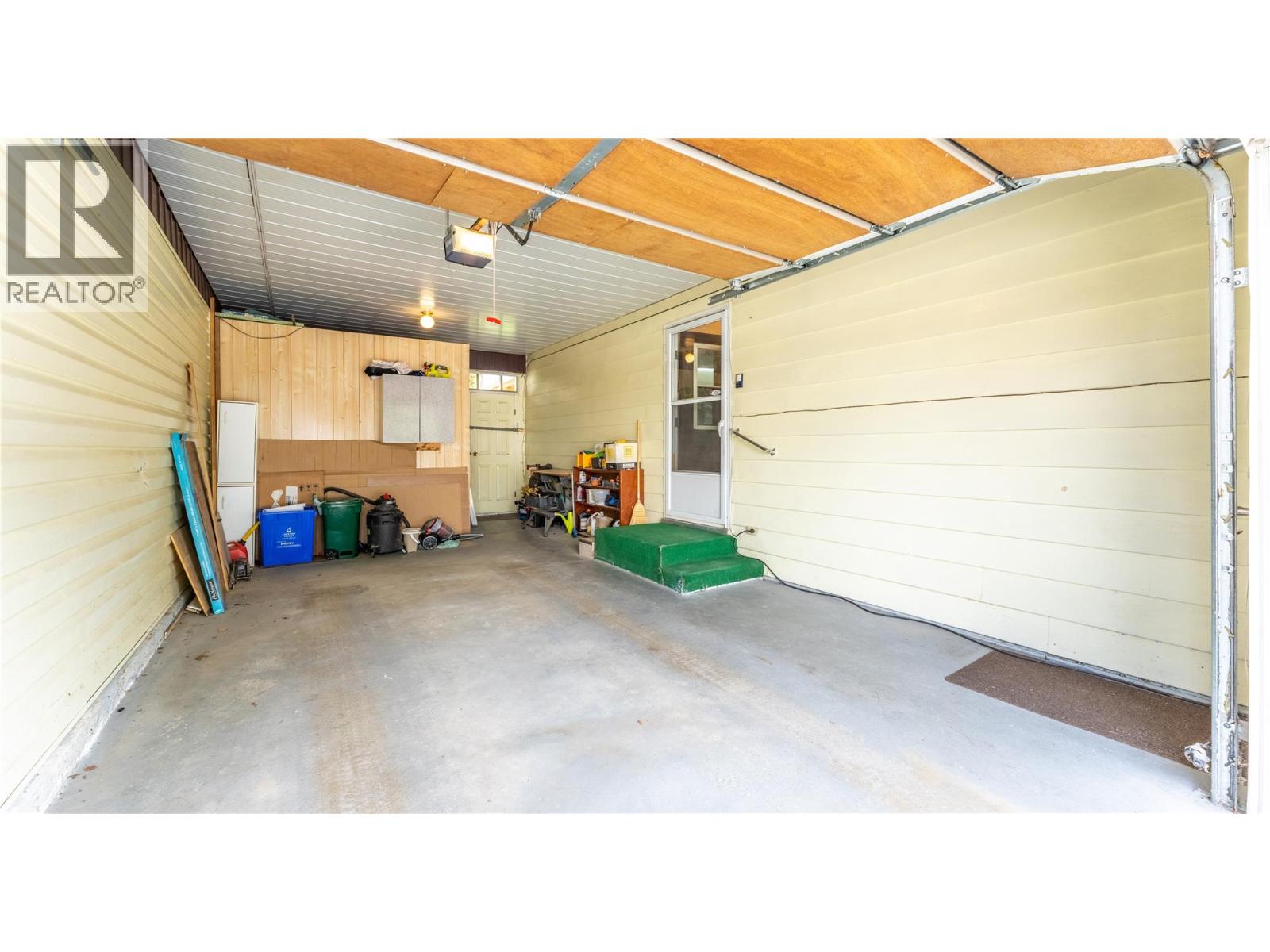 234 12TH AVENUE N - 21