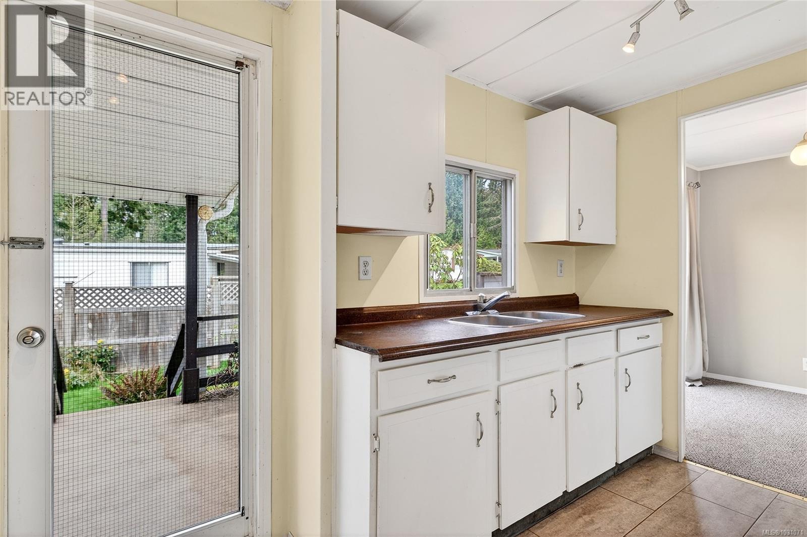 #2008 135 BRINKWORTHY RD - 17