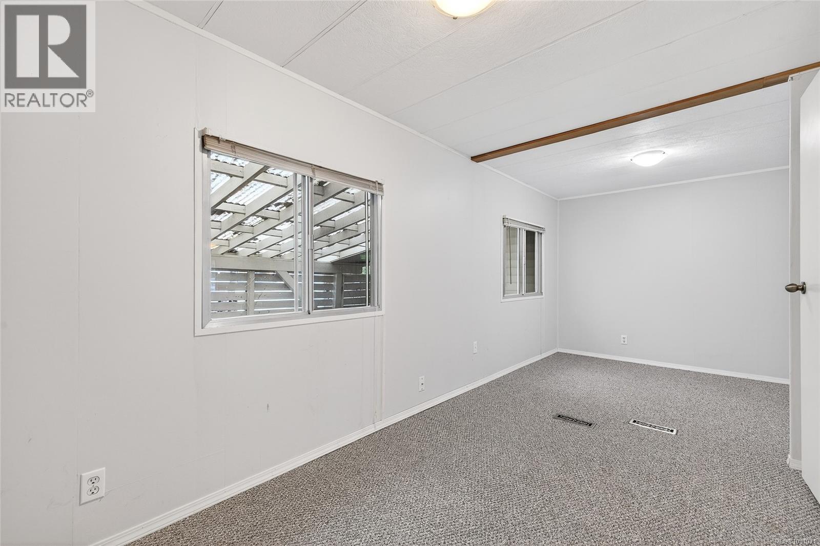 #2008 135 BRINKWORTHY RD - 18