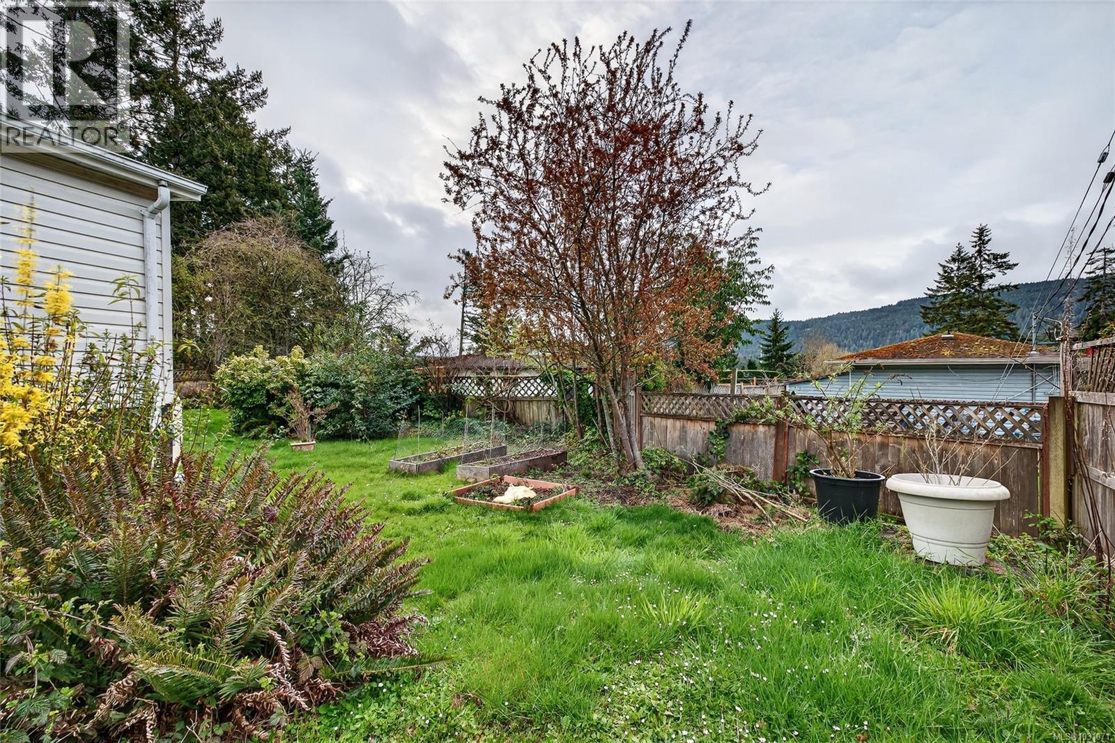 #2008 135 Brinkworthy Rd - 4