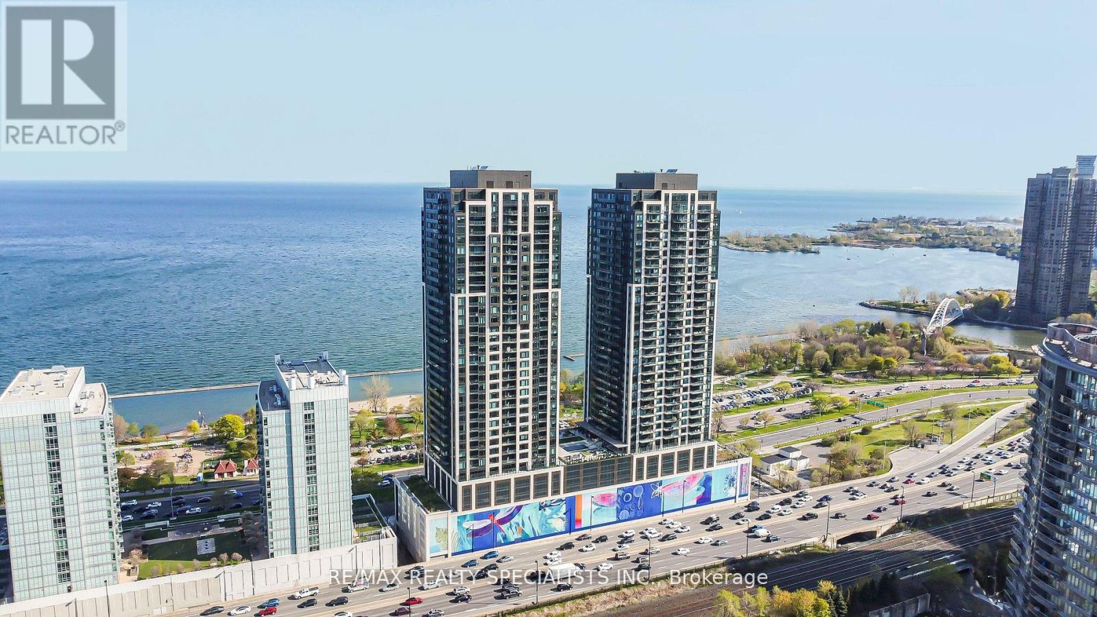 #3711 1926 LAKESHORE BOULEVARD W - 1