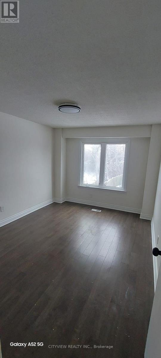 28 FOXACRE ROW - 14