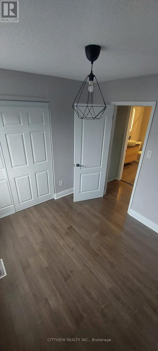 28 FOXACRE ROW - 19