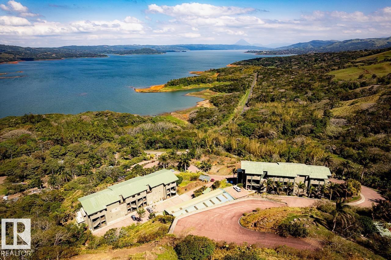 12-2-1-4 Lake Arenal Condominums - 16