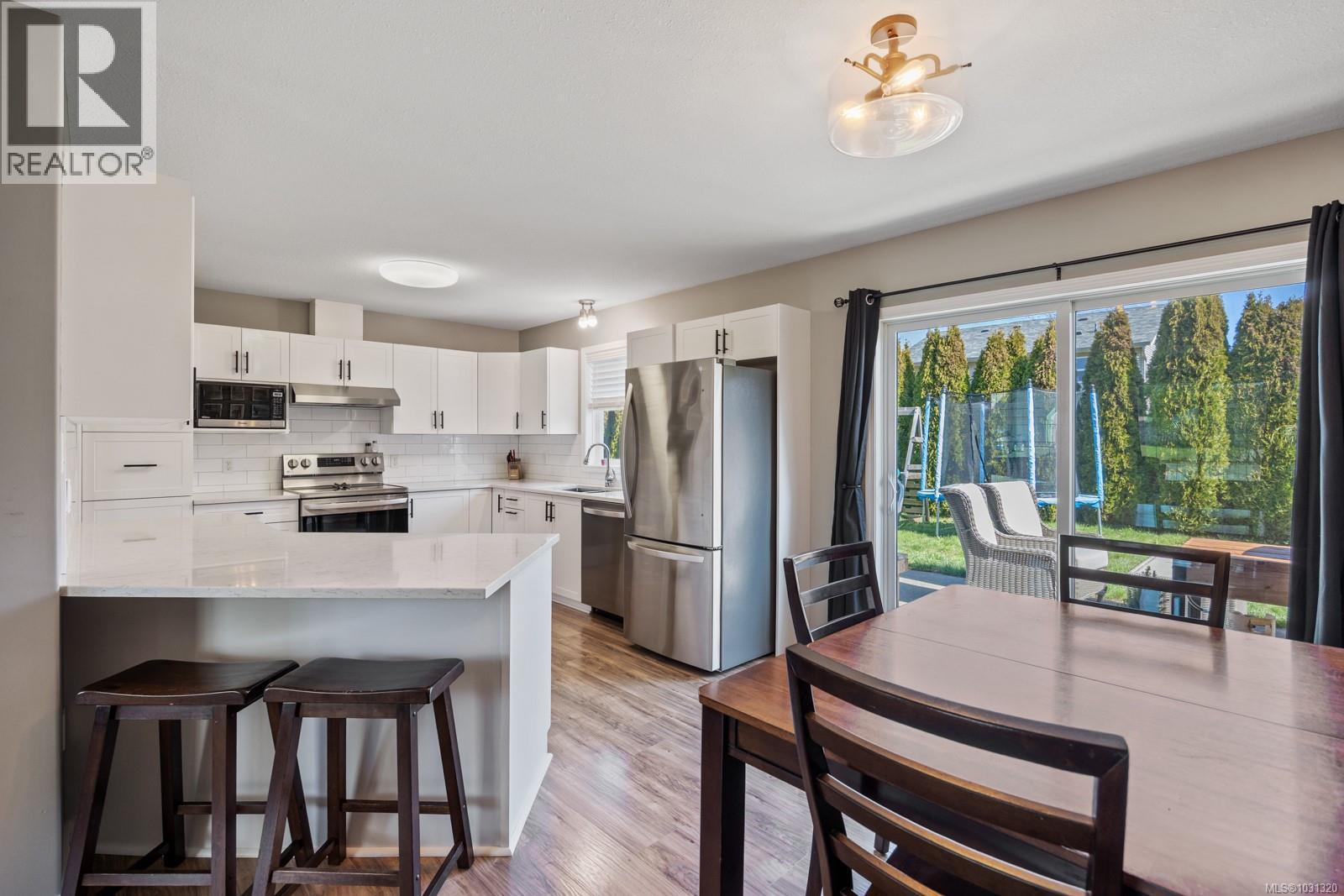 2844 ELDERBERRY CRES - 12