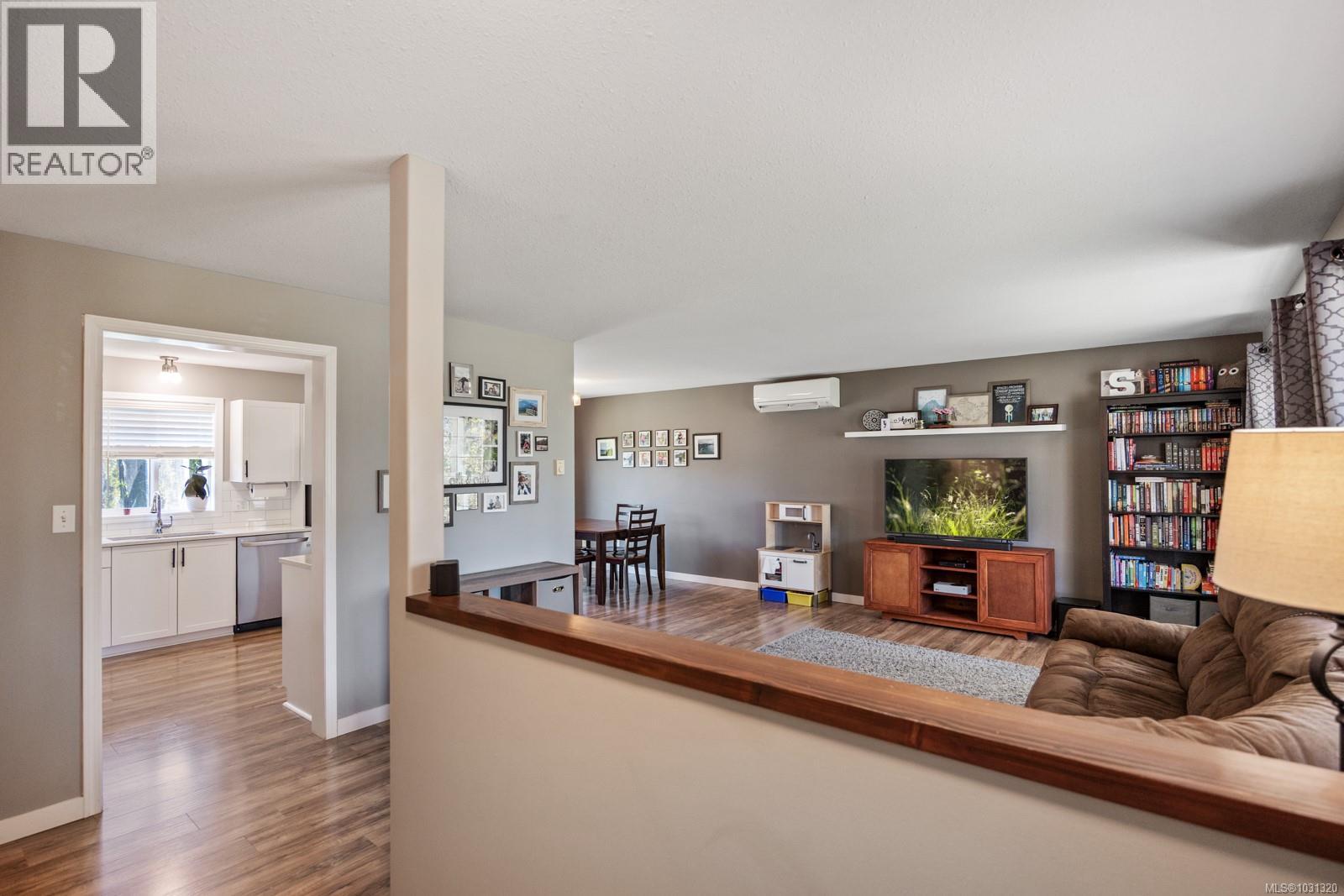 2844 ELDERBERRY CRES - 6