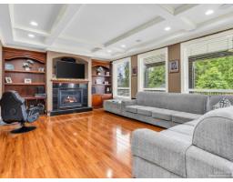 5733 136b Street, Surrey, BC V3X3N9 Photo 9