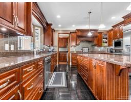 5733 136b Street, Surrey, BC V3X3N9 Photo 8