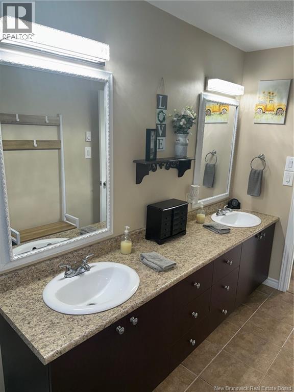 190 Durepos Street - 24