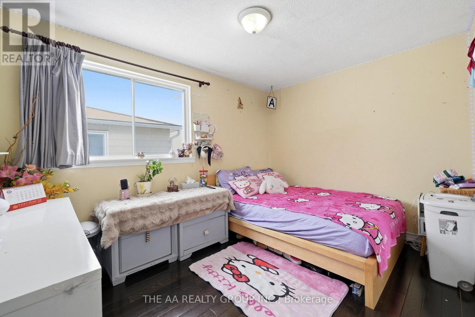 155 BRITANNIA AVENUE - 23
