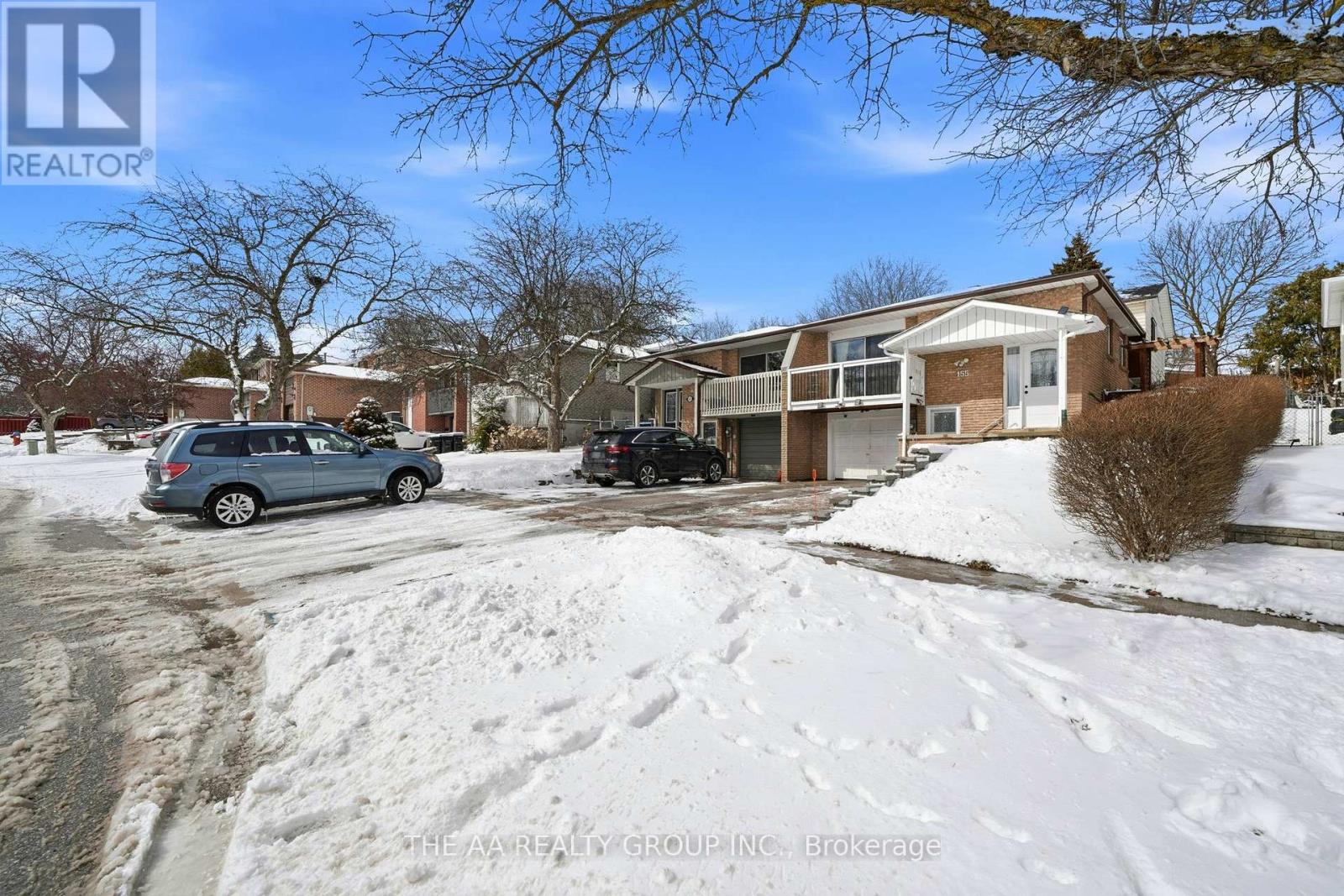 155 BRITANNIA AVENUE - 4