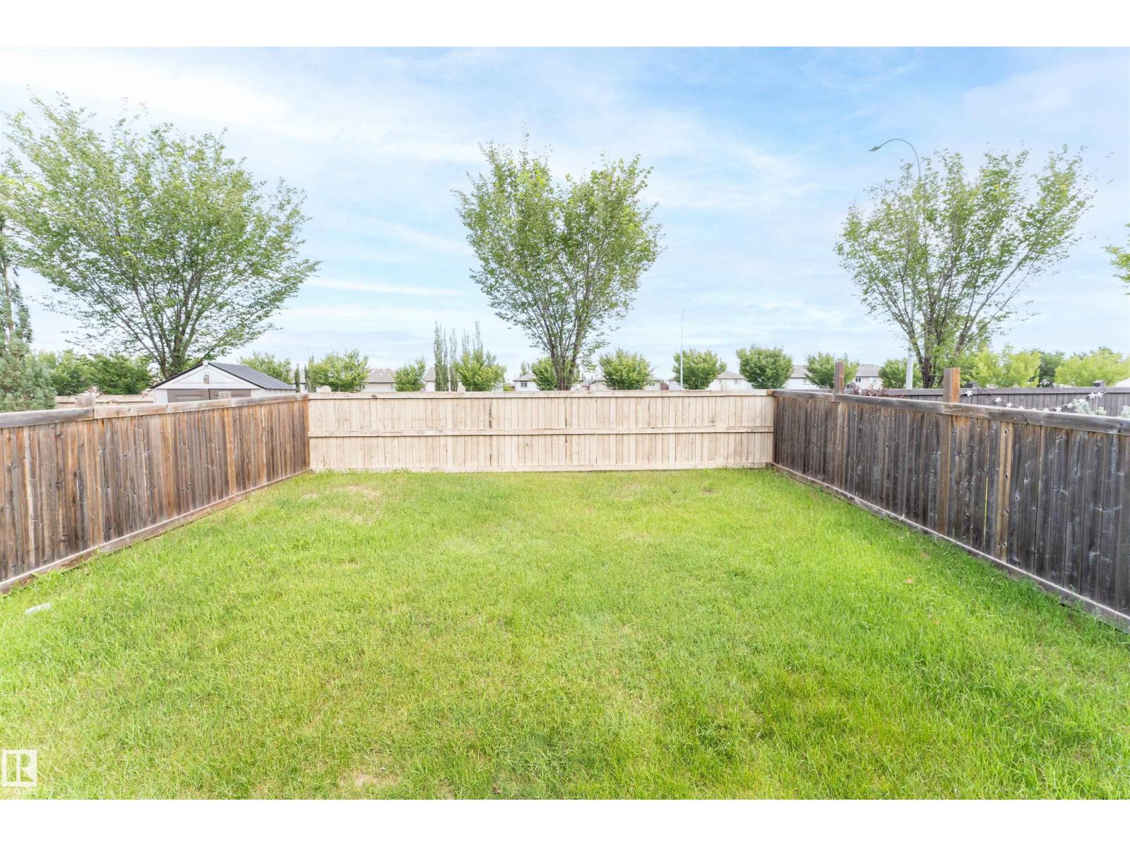 6116 10 AV SW - 5