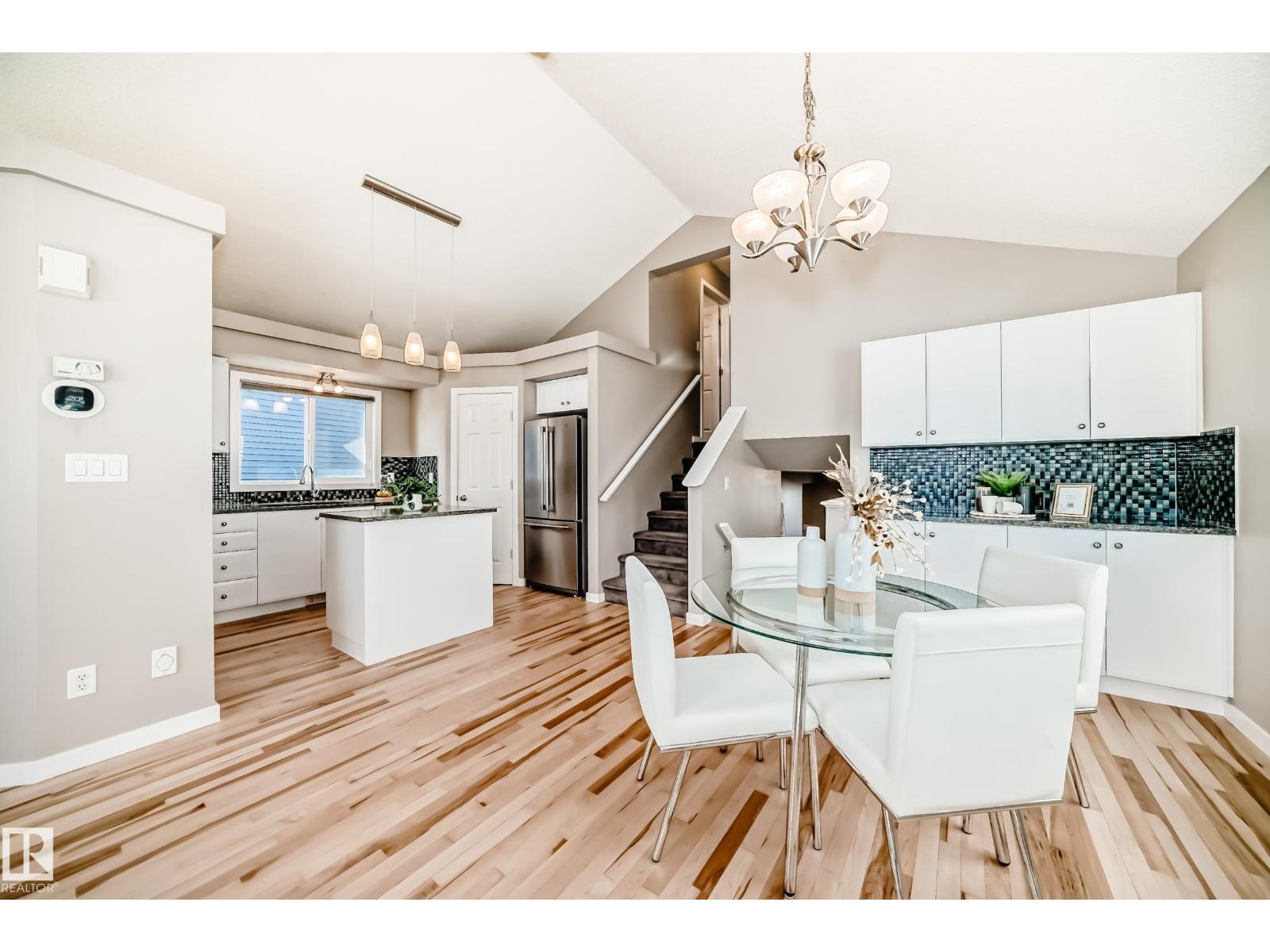 1520 70 ST SW, Edmonton