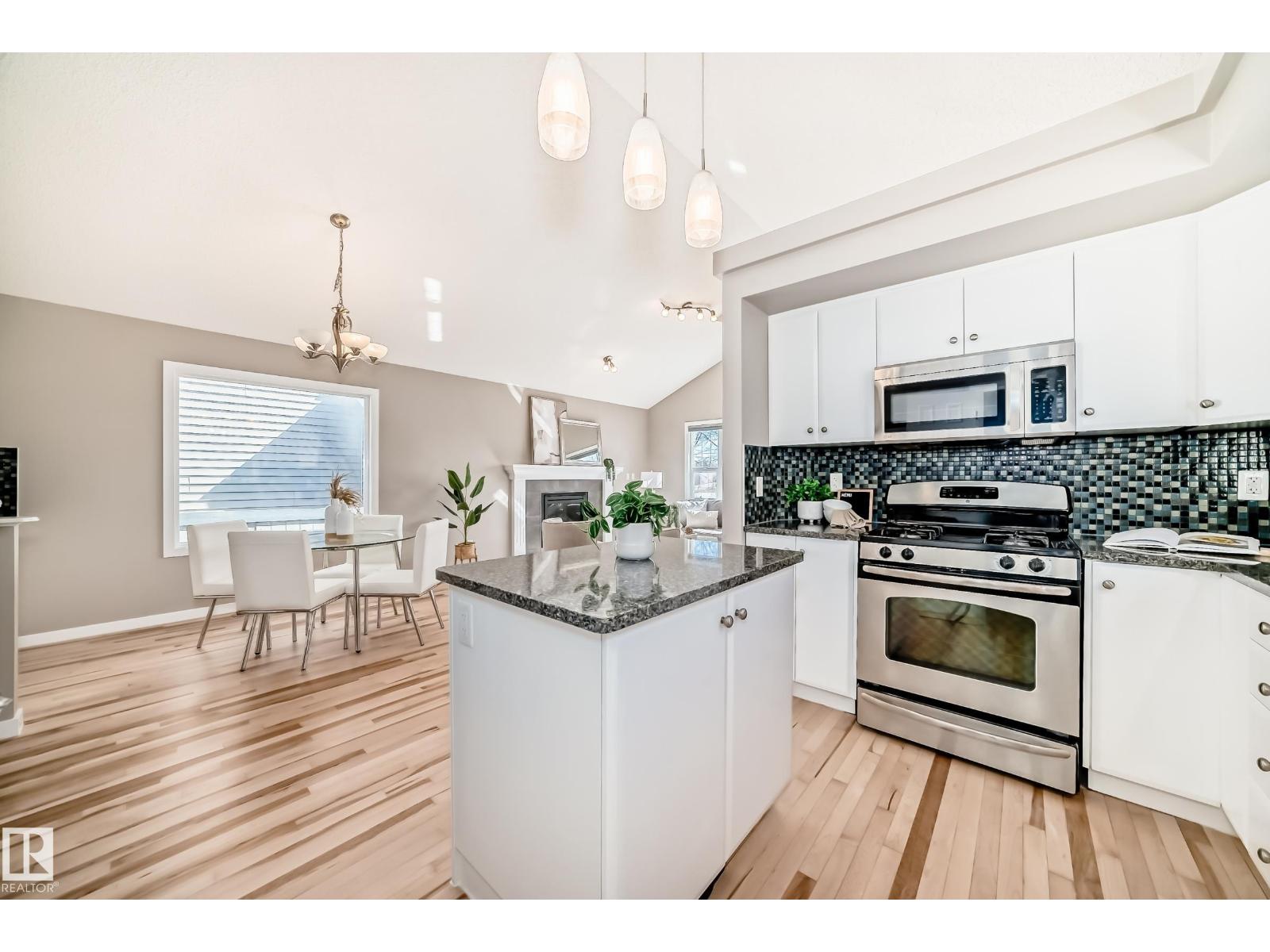 1520 70 ST SW, Edmonton