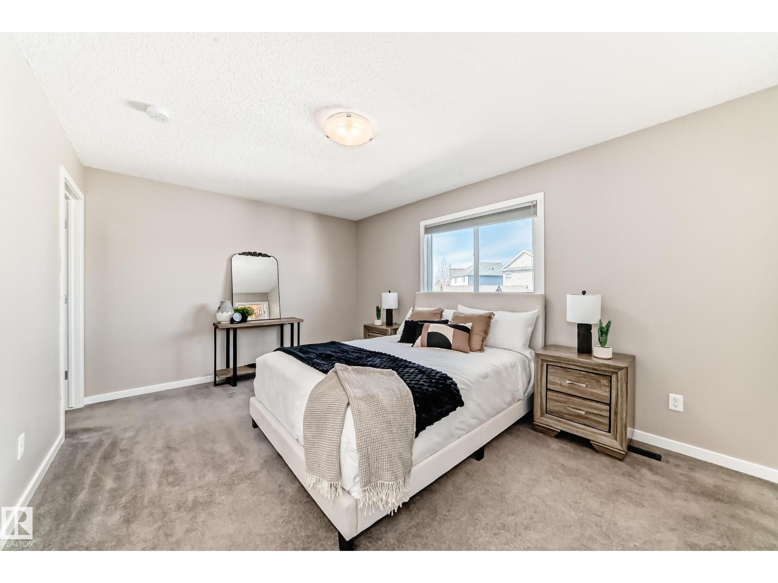 1520 70 ST SW, Edmonton