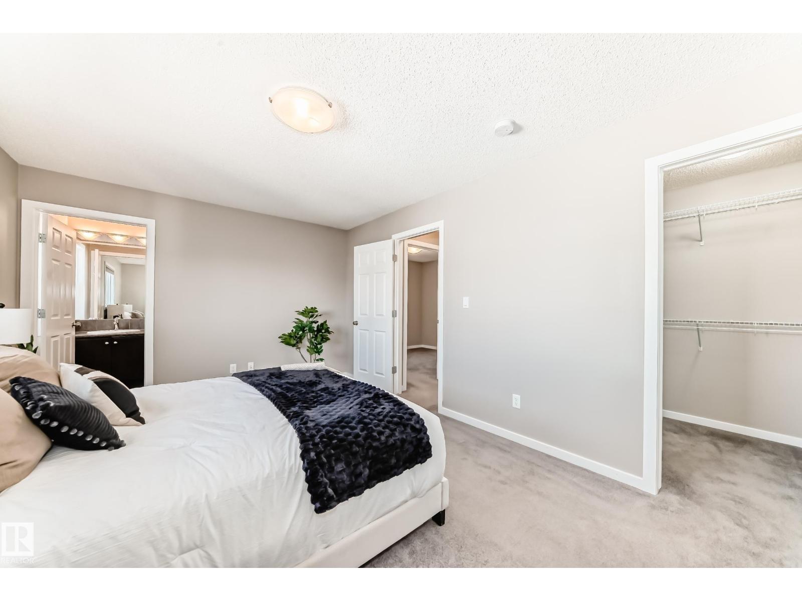 1520 70 ST SW, Edmonton