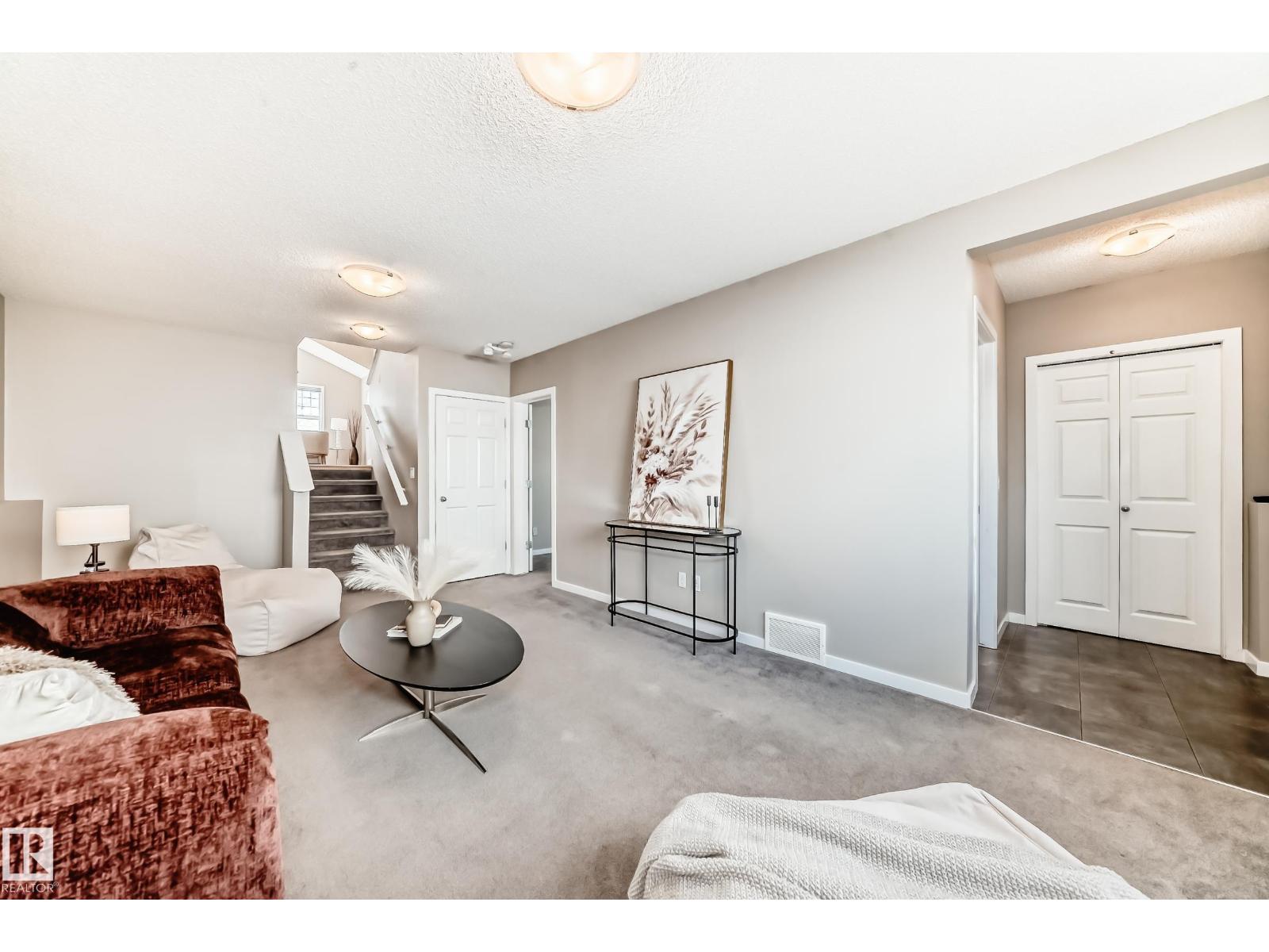 1520 70 ST SW, Edmonton