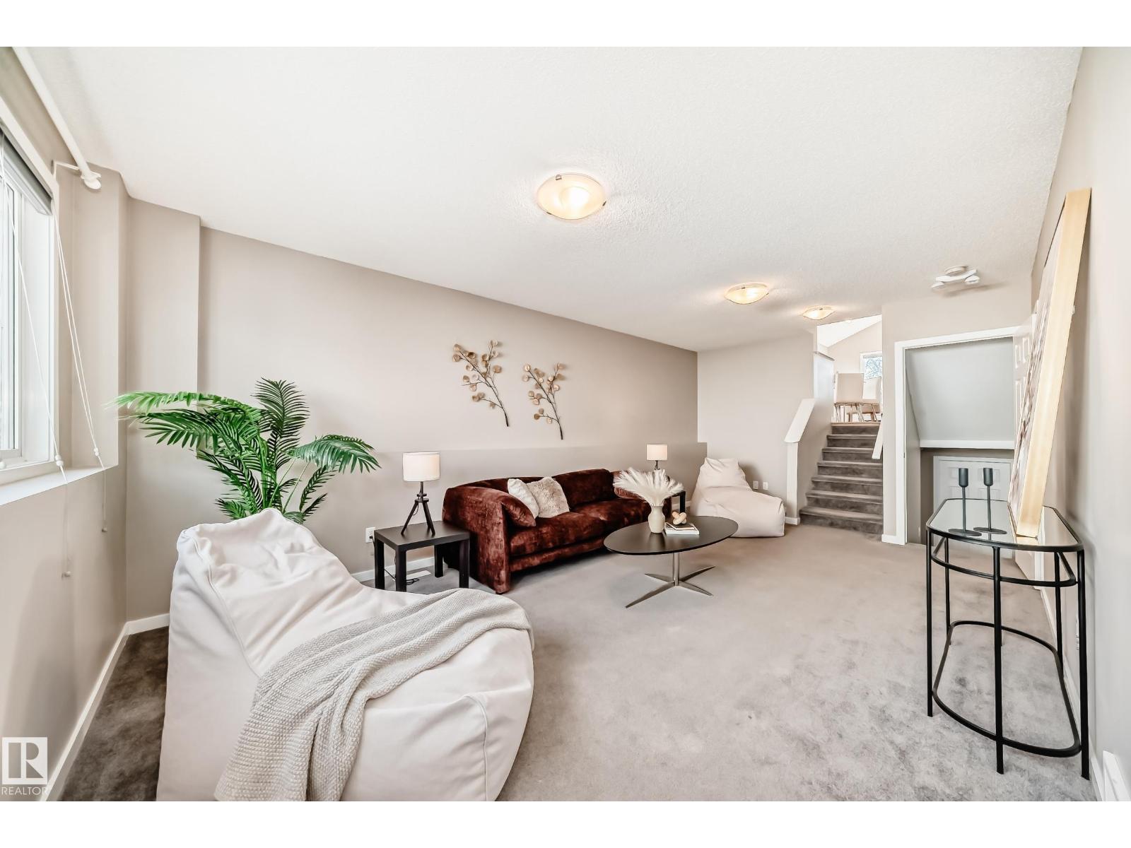 1520 70 ST SW, Edmonton