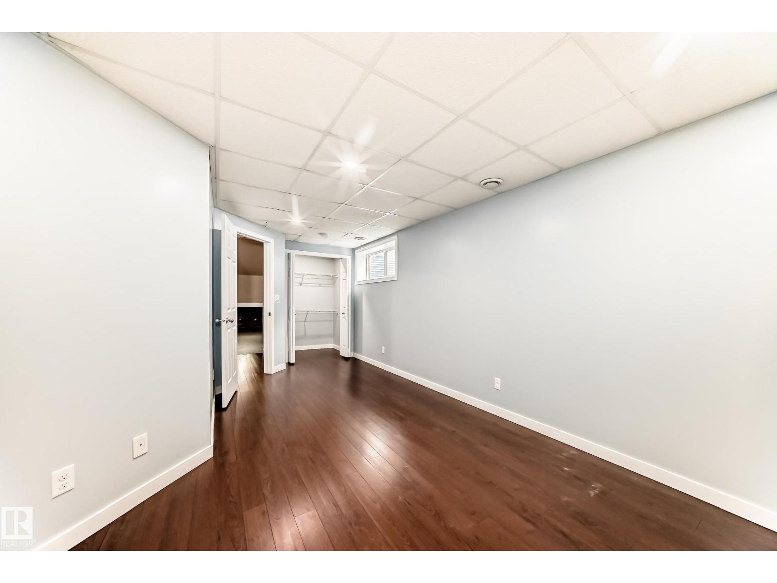 1520 70 ST SW, Edmonton