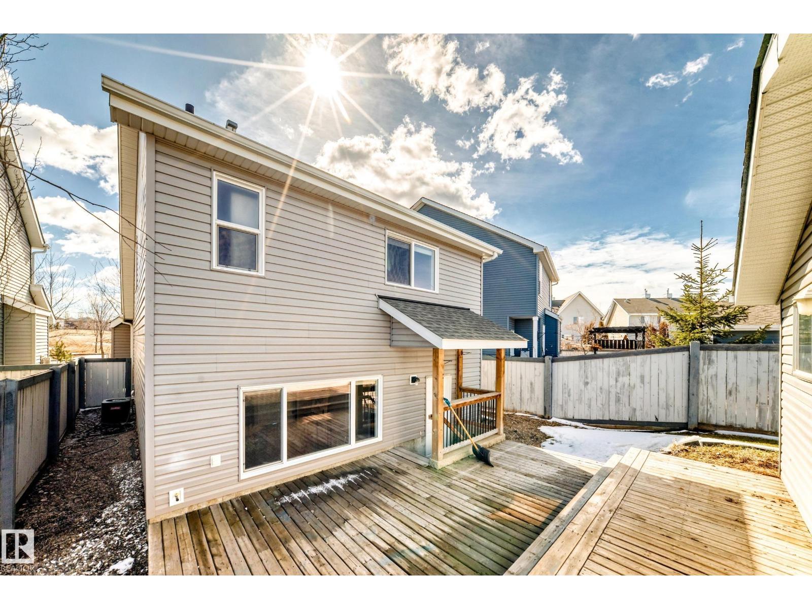 1520 70 ST SW, Edmonton