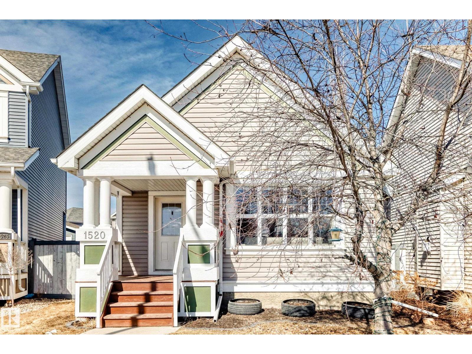 1520 70 ST SW, Edmonton