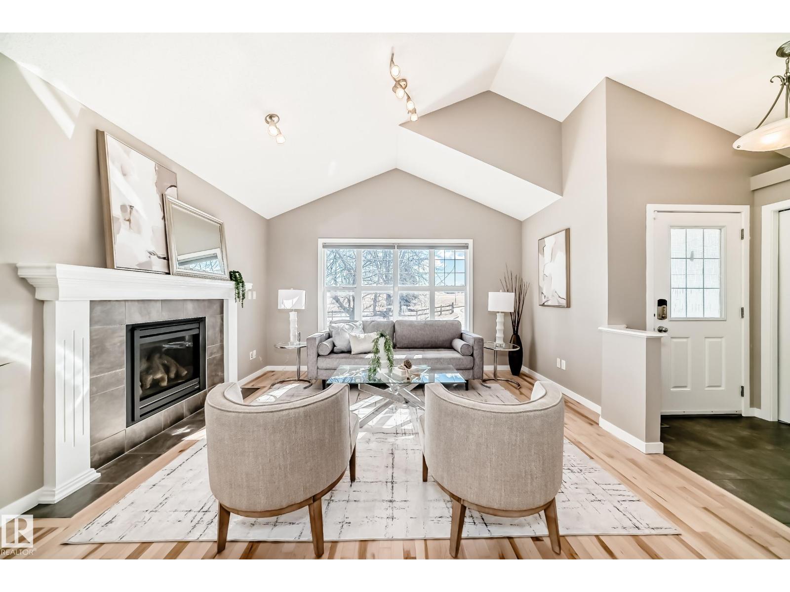 1520 70 ST SW, Edmonton