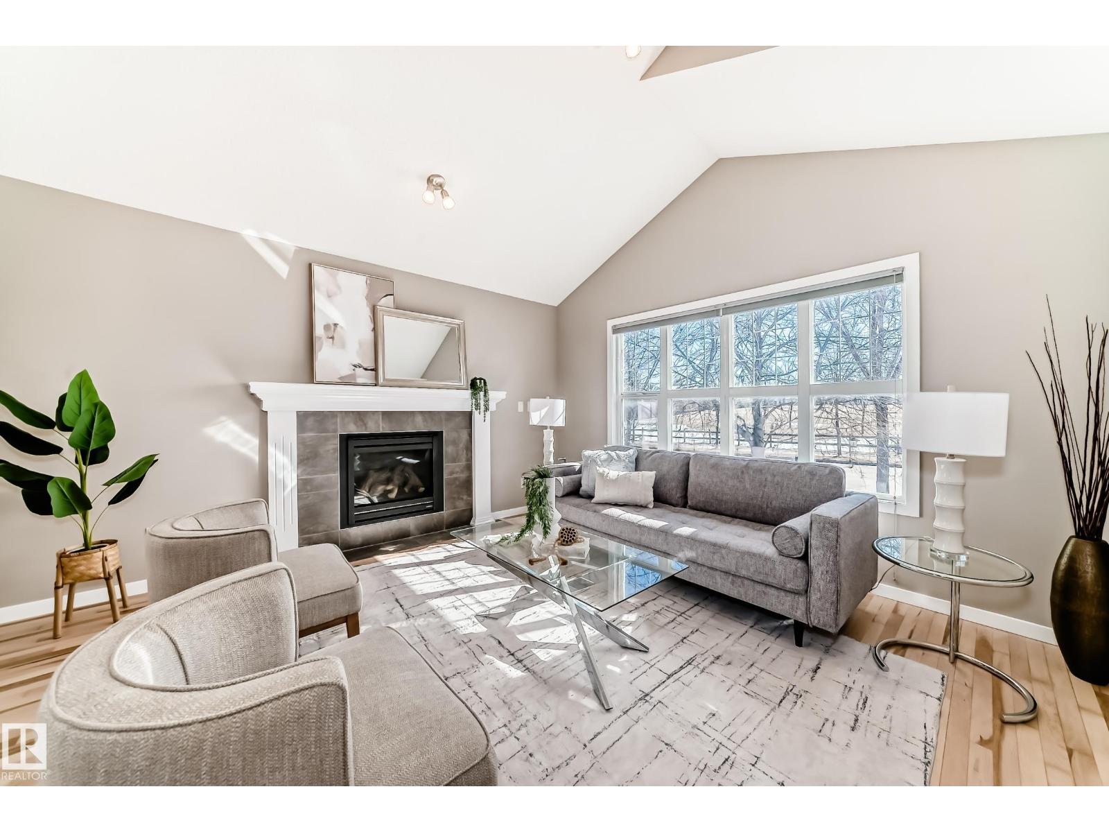 1520 70 ST SW, Edmonton